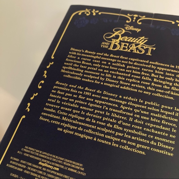 NEW Beauty and the Beast Enchanted Rose Snowglobe Disney Belle Collector’s Item - Picture 8 of 10